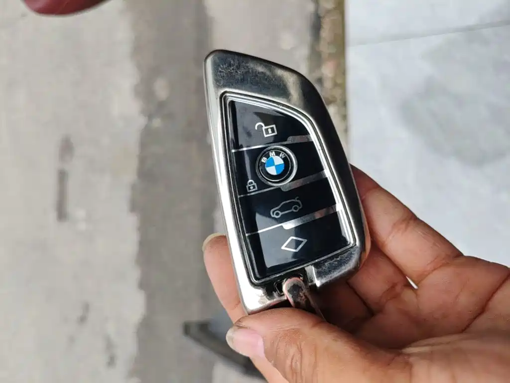 BMW X3 — миниатюра 9