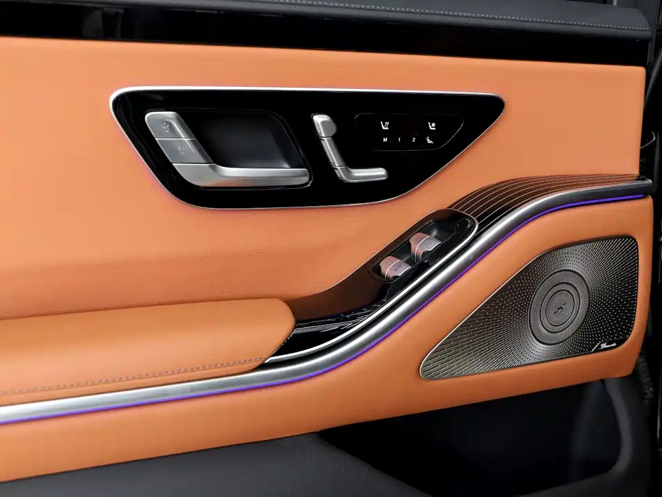 Mercedes-Benz S-Class — миниатюра 23