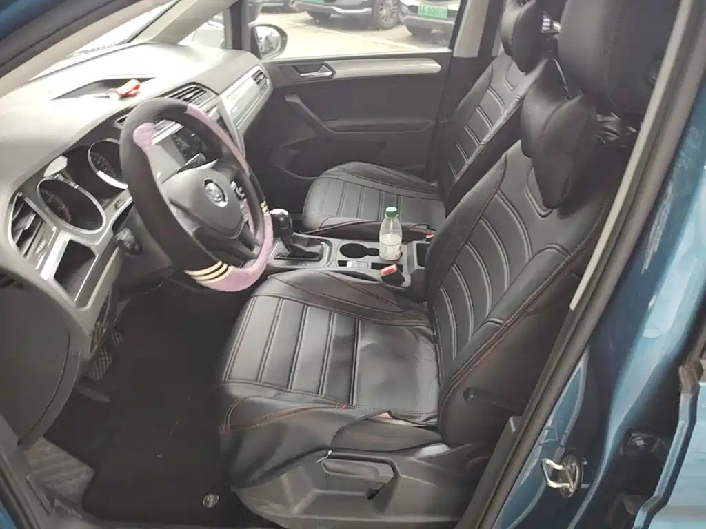 Volkswagen Touran — миниатюра 15