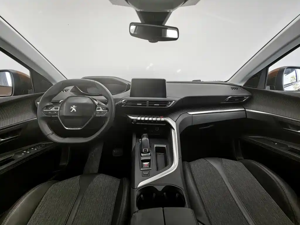 Peugeot 4008 — миниатюра 5