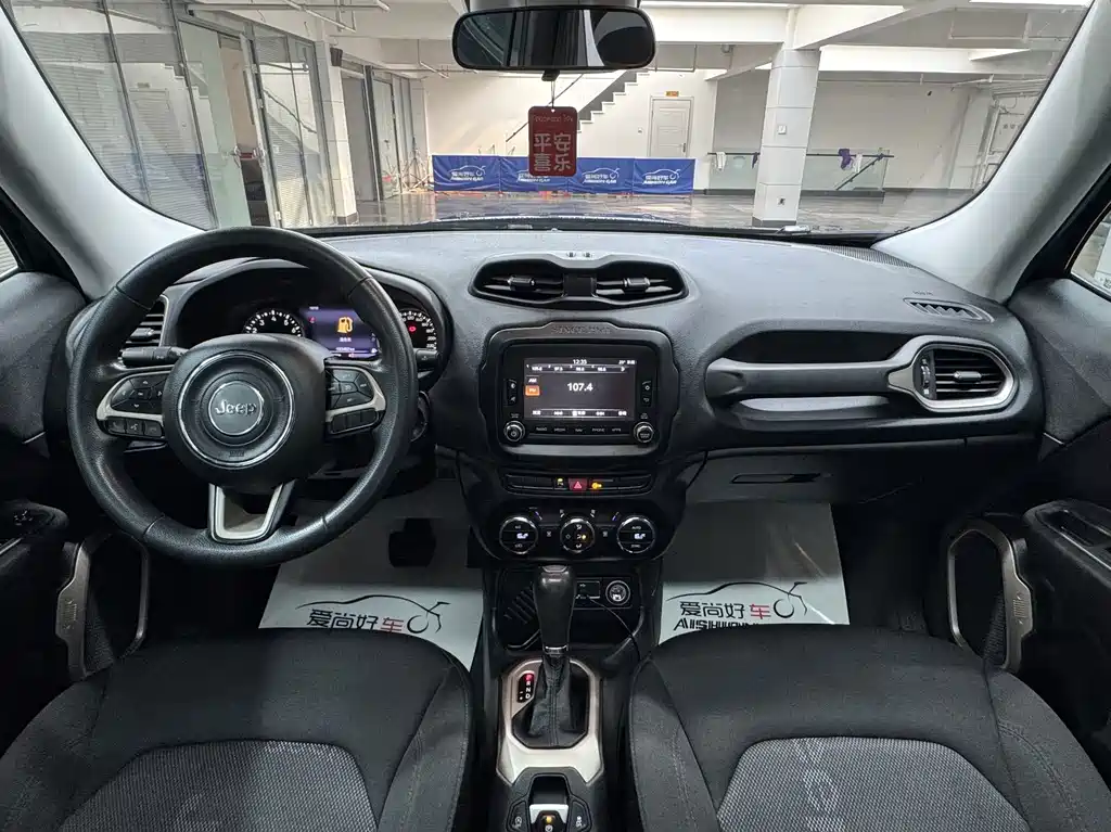 Jeep Renegade — миниатюра 9