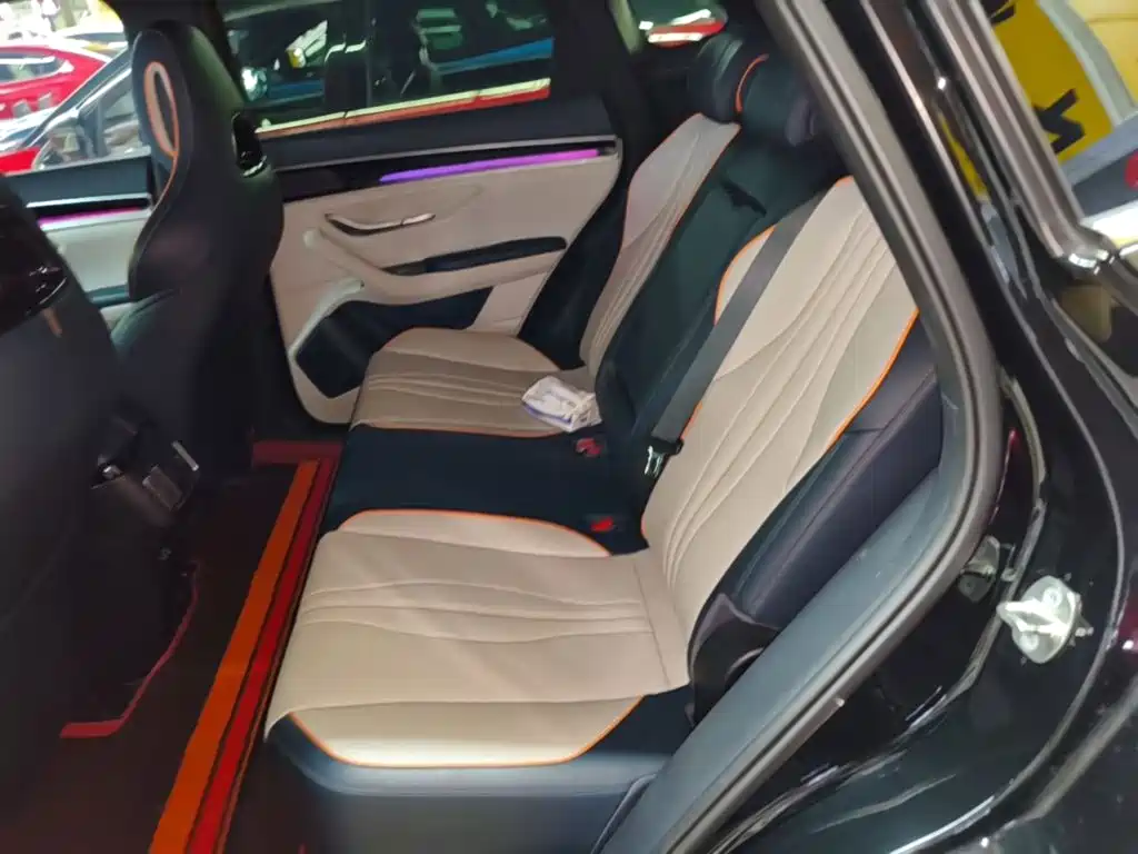 BYD PLUS New Energy — миниатюра 17