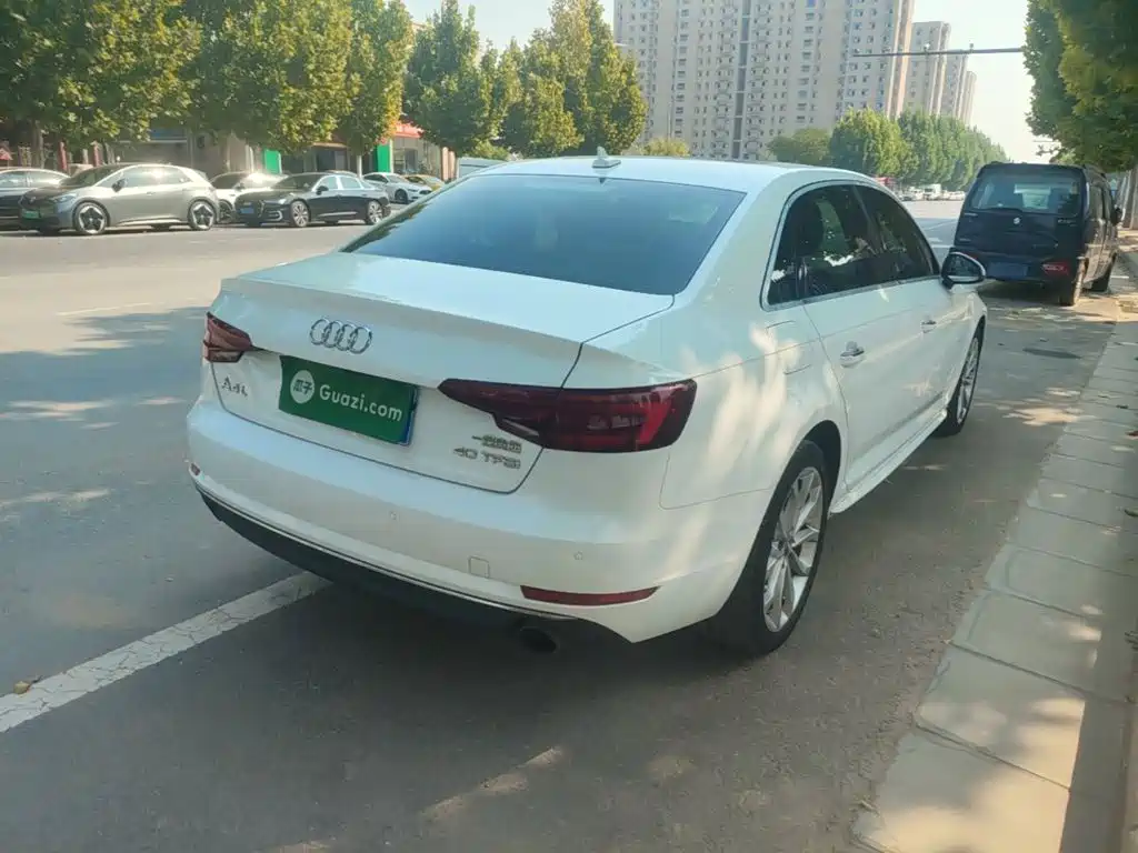 Audi A4L — миниатюра 7