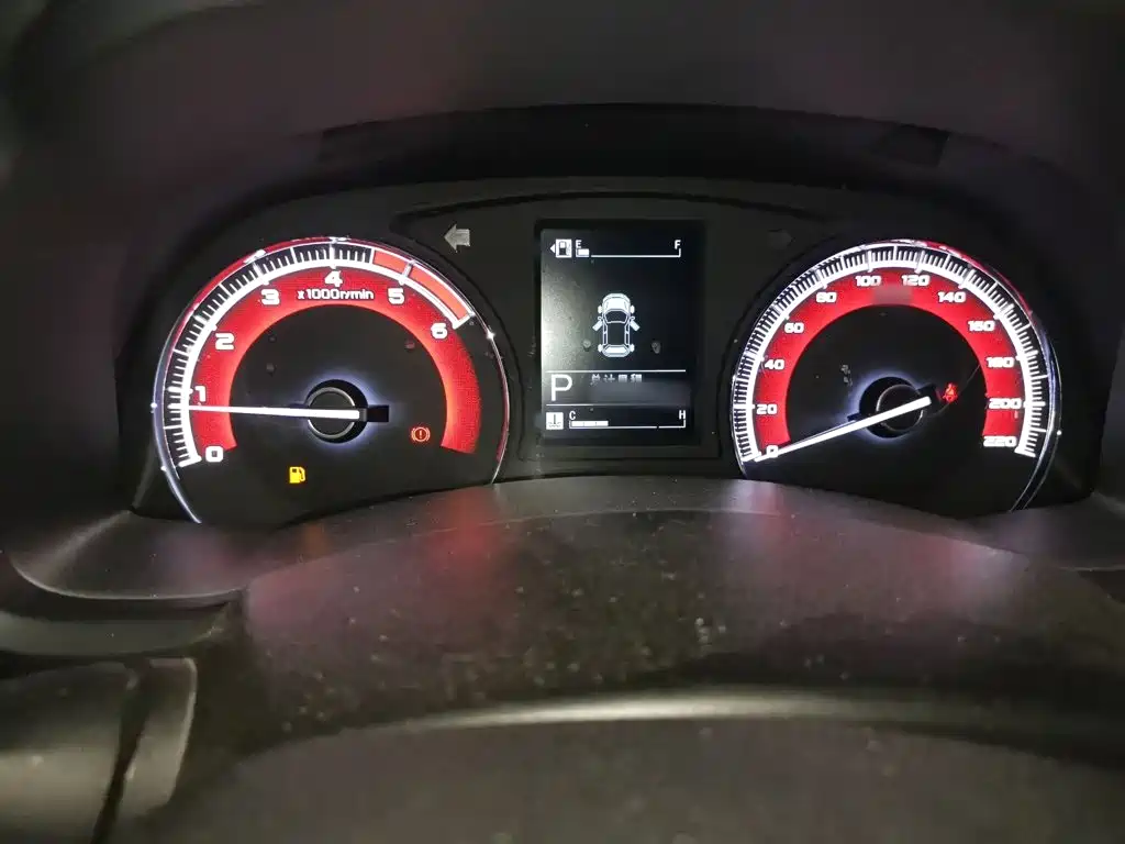 Isuzu Lingtuo — миниатюра 4