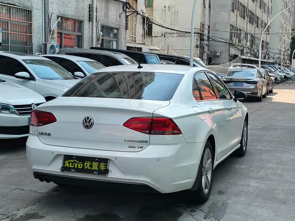 Volkswagen Lamando — миниатюра 8