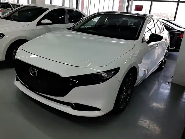 MAZDA 3 ANGKESAILA