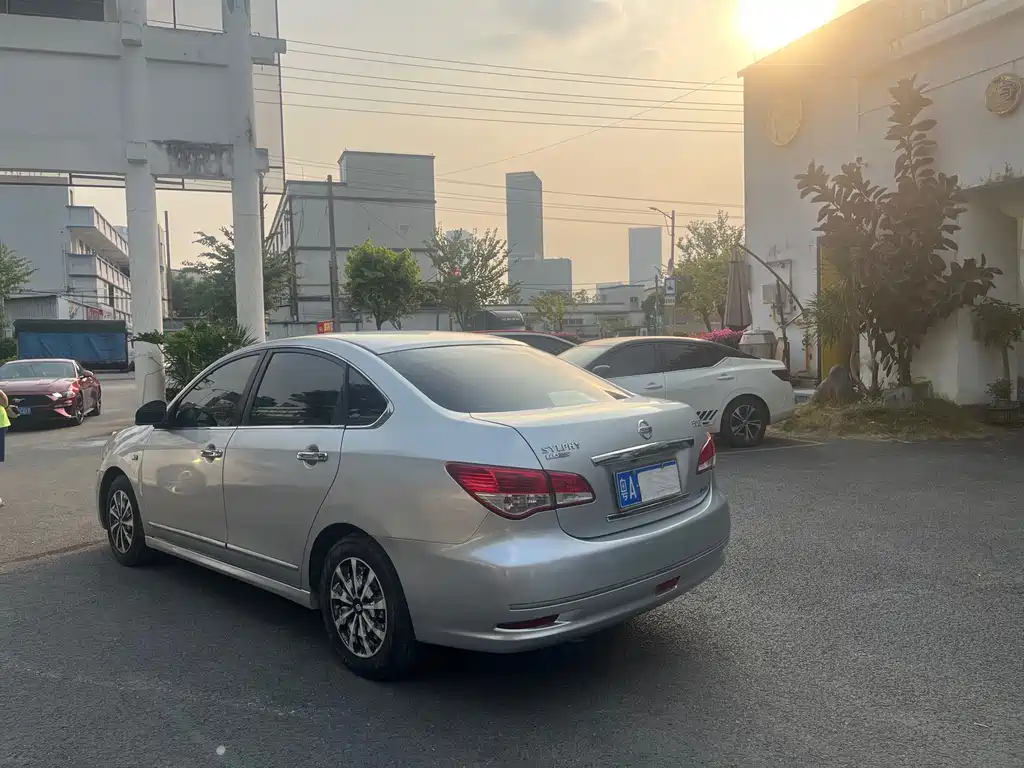 Nissan Sylphy — миниатюра 7