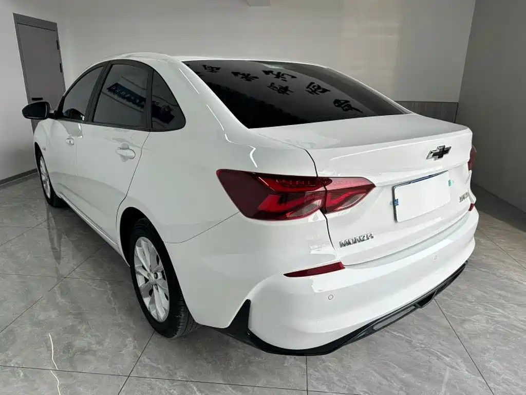 Chevrolet Monza — миниатюра 4