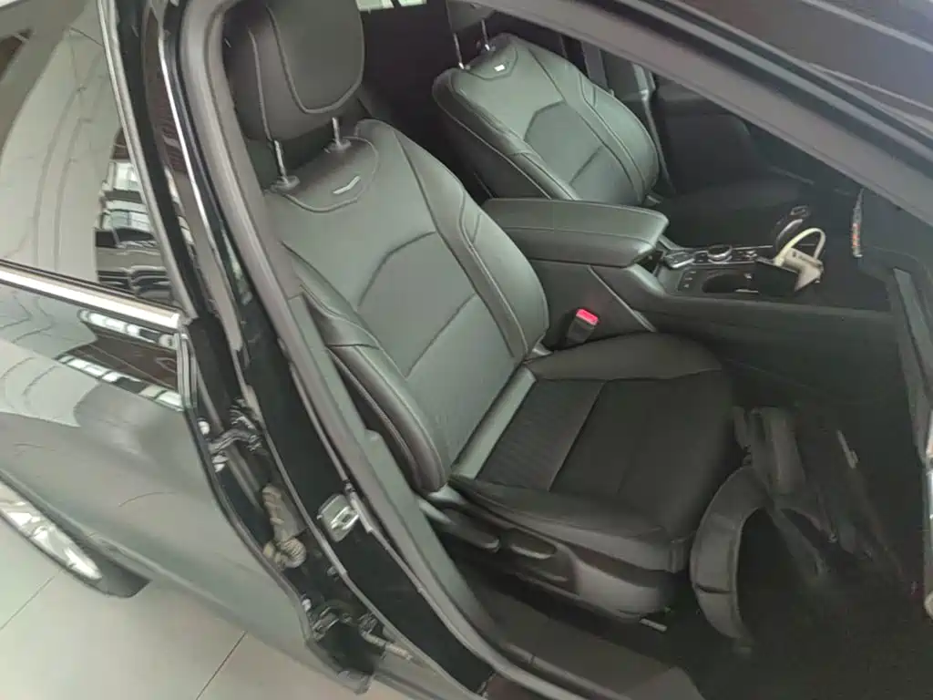 Cadillac XT4 — миниатюра 25