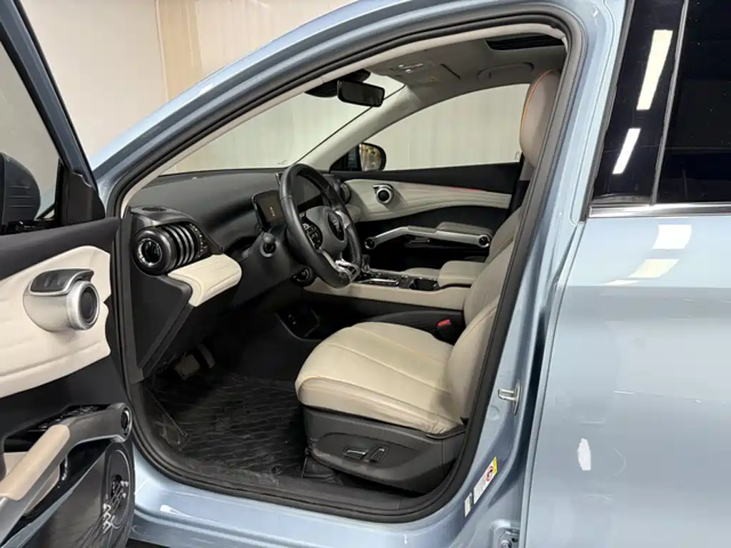 BYD Yuan Plus — миниатюра 12