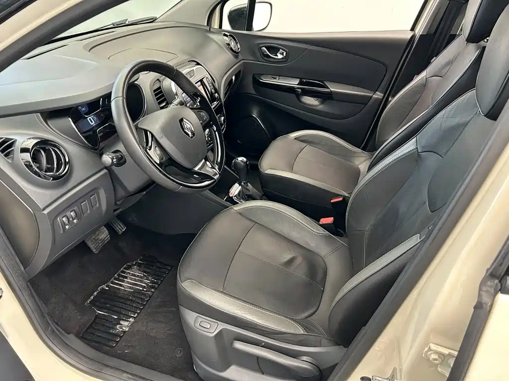 Renault Captur — миниатюра 7