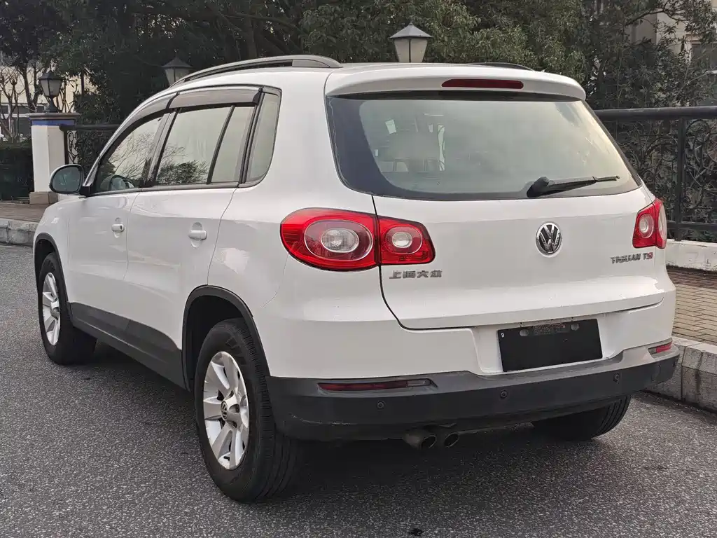 Volkswagen Tiguan 2012 1.8TSI AT