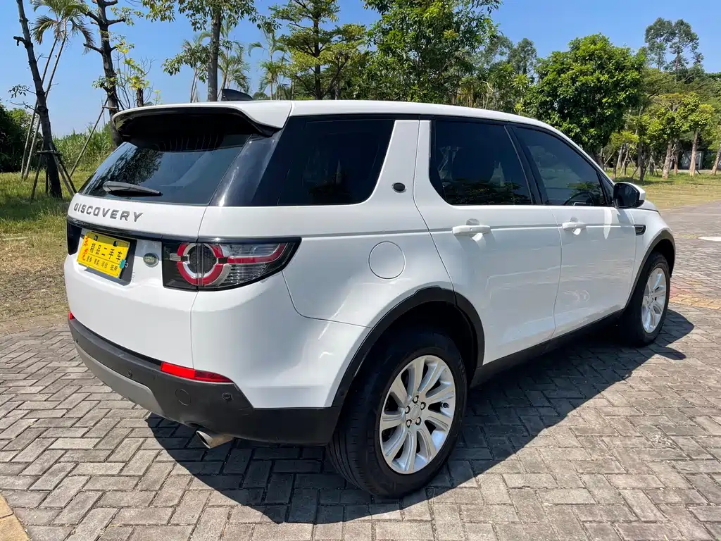 Land Rover Discovery Sport — миниатюра 5