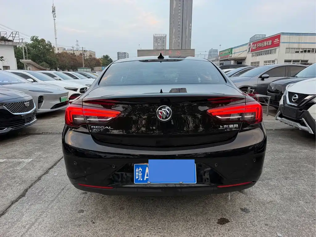 Buick Regal — миниатюра 7