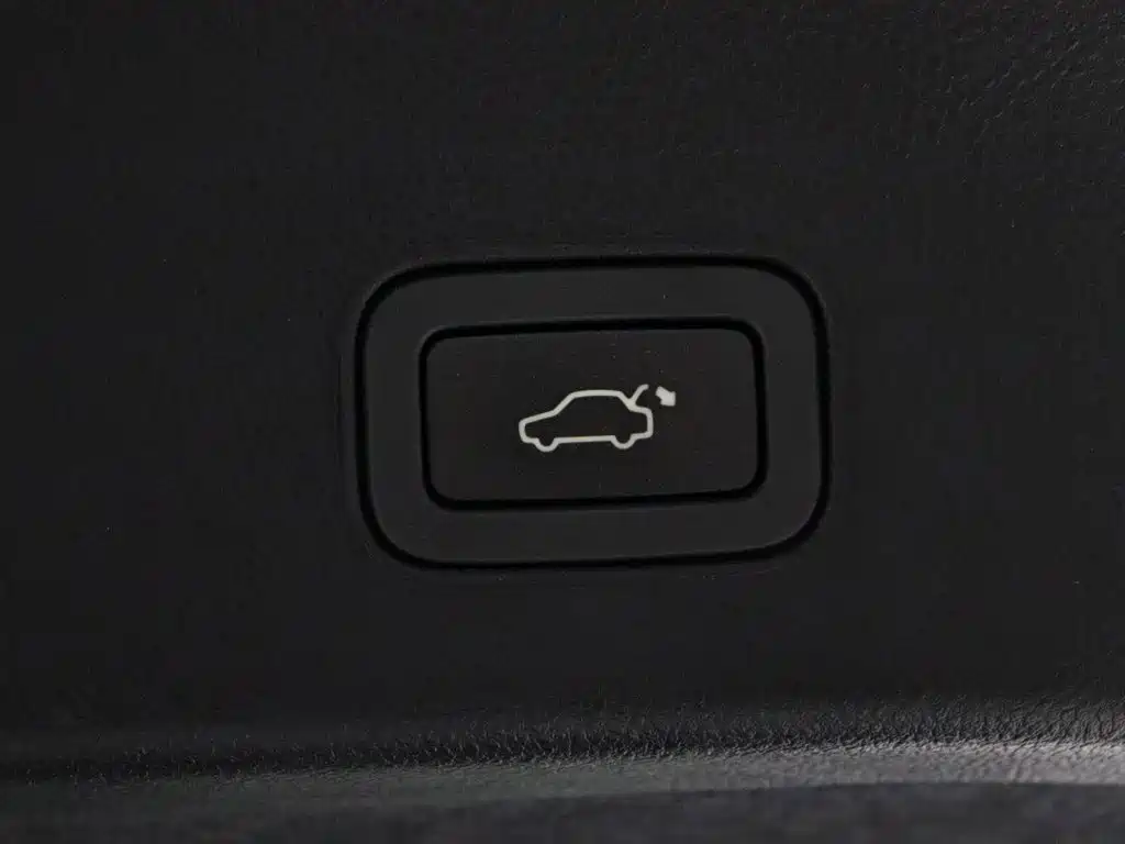 Land Rover Sport — миниатюра 13