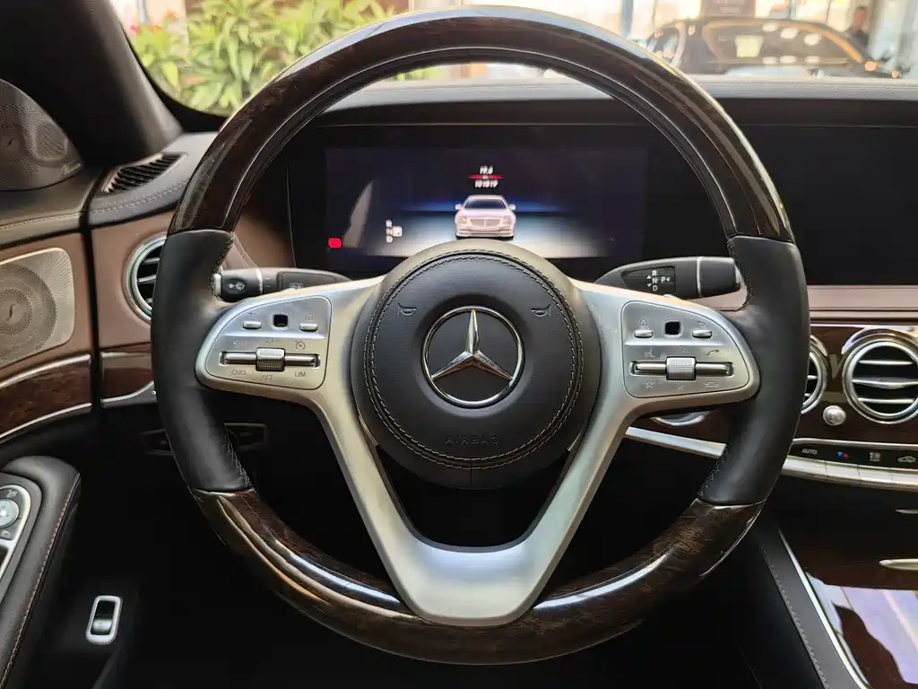 MERCEDES-BENZ S CLASS
