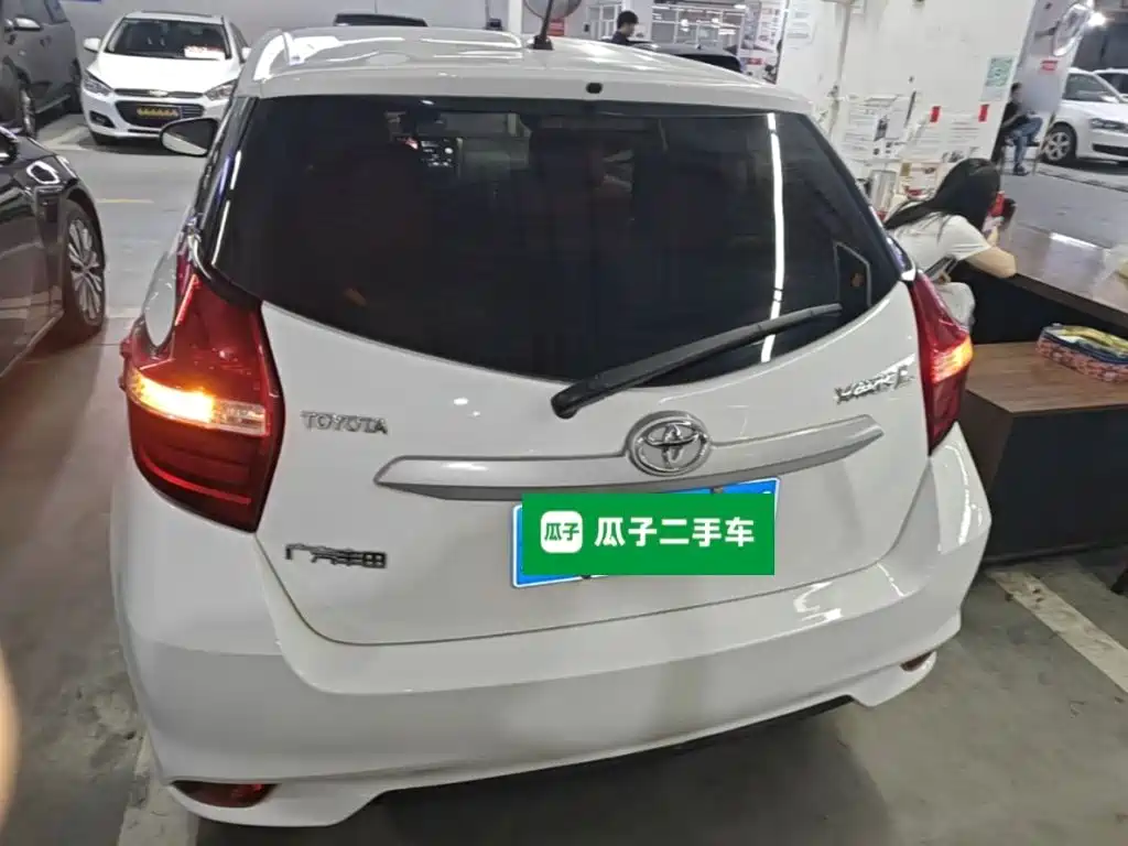 Toyota Yaris L — миниатюра 6