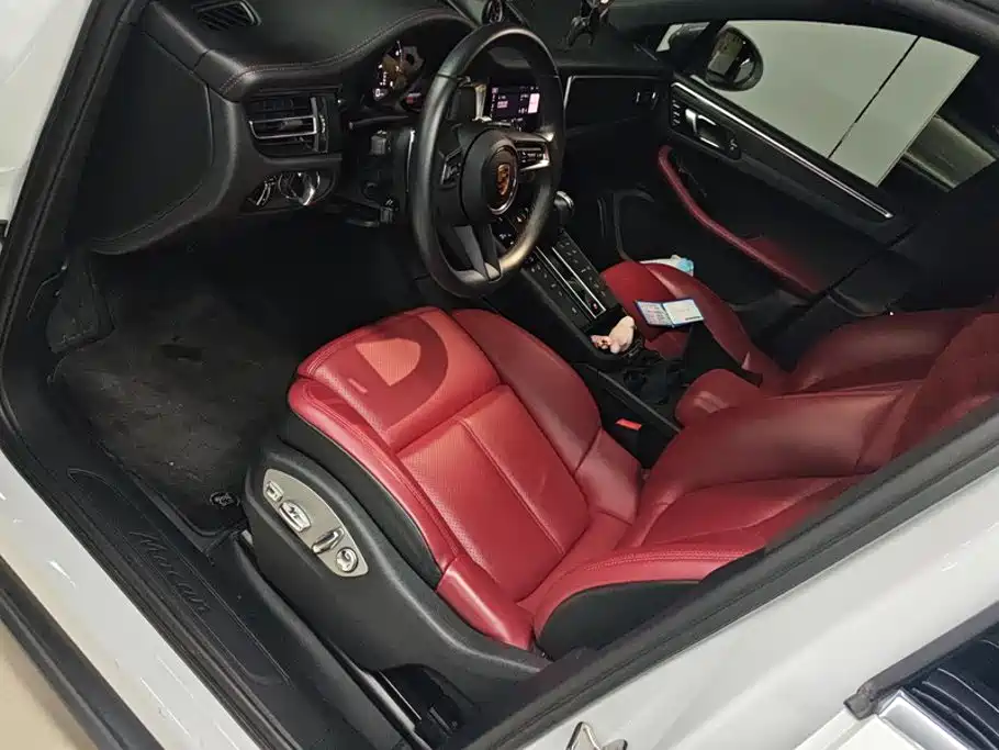 Porsche Macan — миниатюра 9