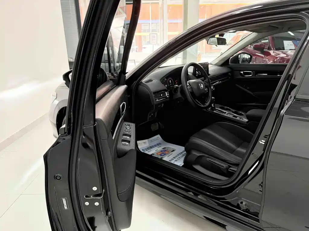 Honda Civic — миниатюра 14