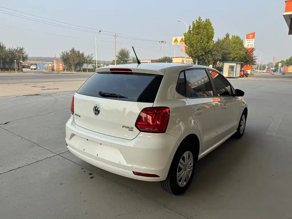Volkswagen Polo — миниатюра 16