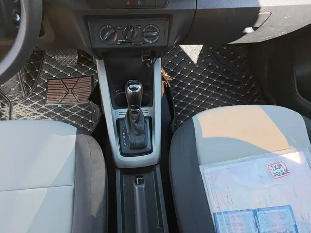 Skoda Fabia — миниатюра 14