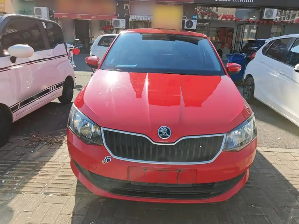Skoda Fabia — миниатюра 3