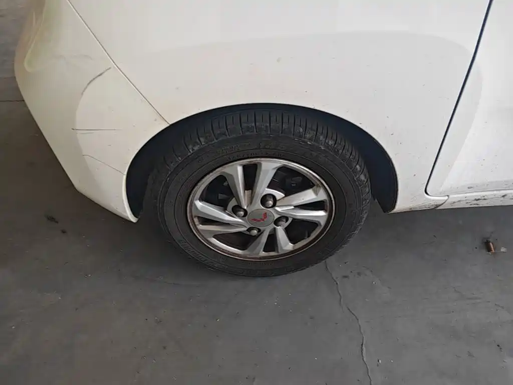 Wuling MINIEV — миниатюра 23