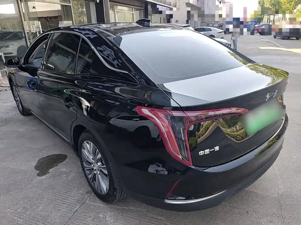 Hongqi Hongqi E-QM5 — миниатюра 5