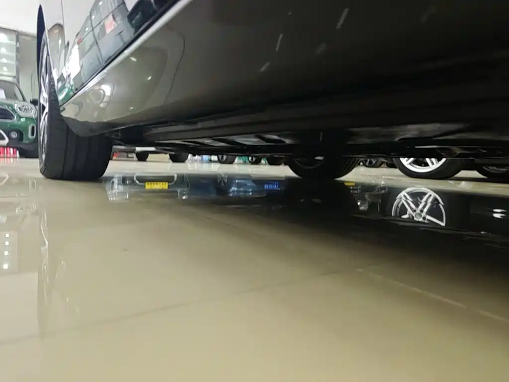 Mercedes-Benz E-Class New Energy — миниатюра 21