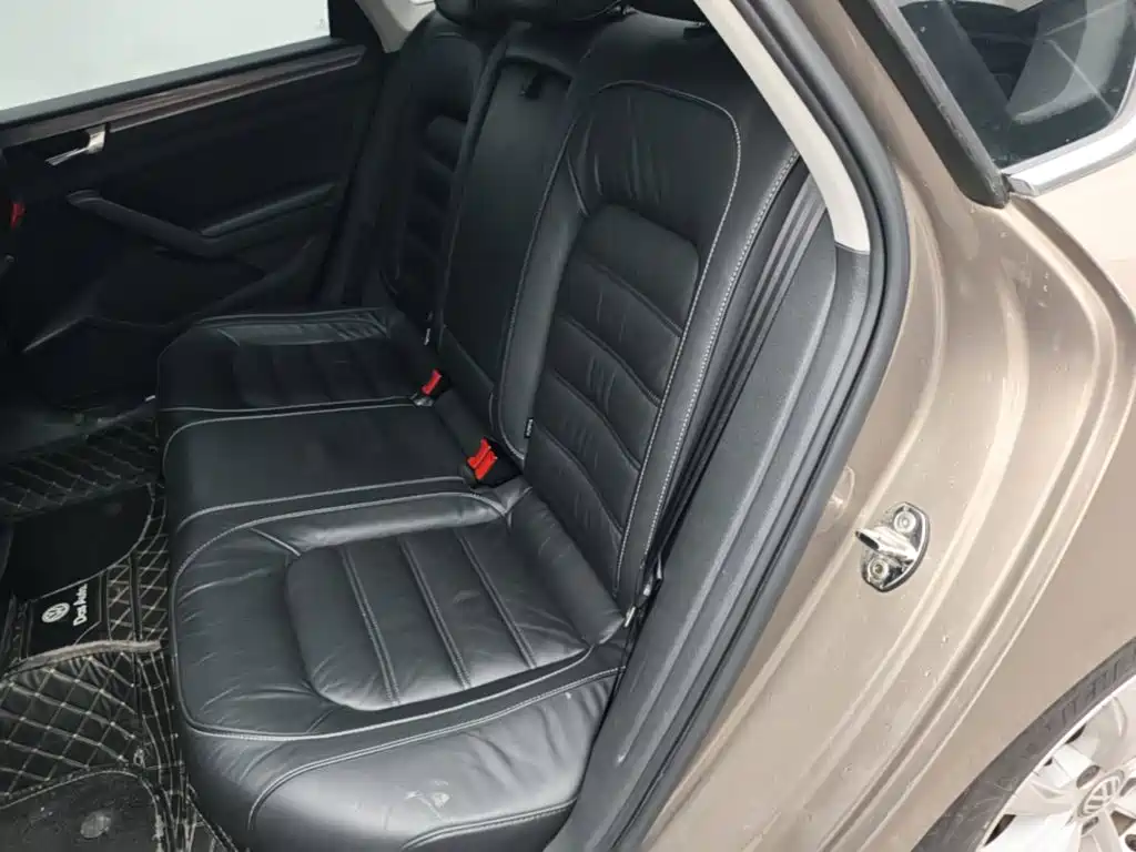 Volkswagen Passat — миниатюра 17