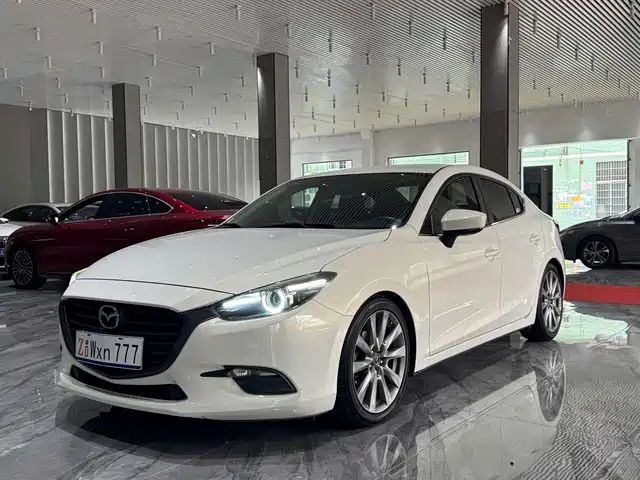 mazda 3-angkesaila