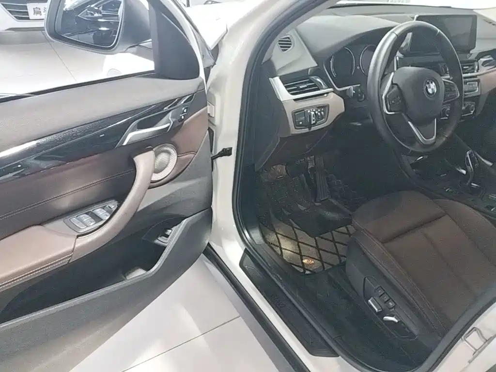 BMW X1 — миниатюра 16