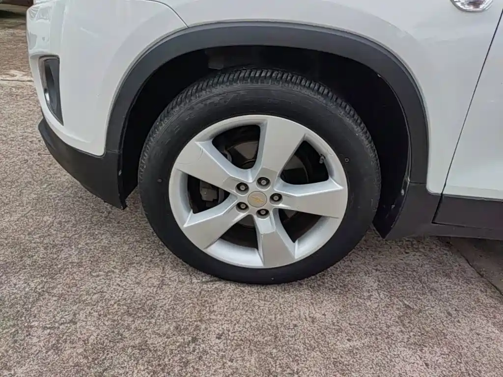 Chevrolet Trax — миниатюра 23