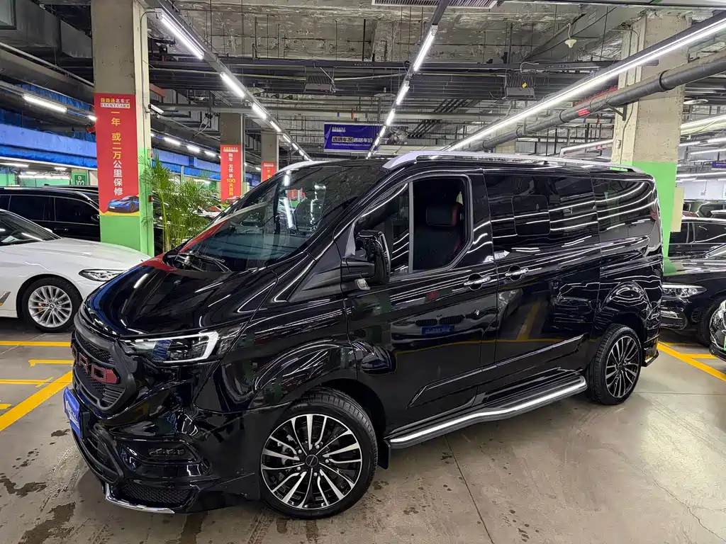 Ford Tourneo