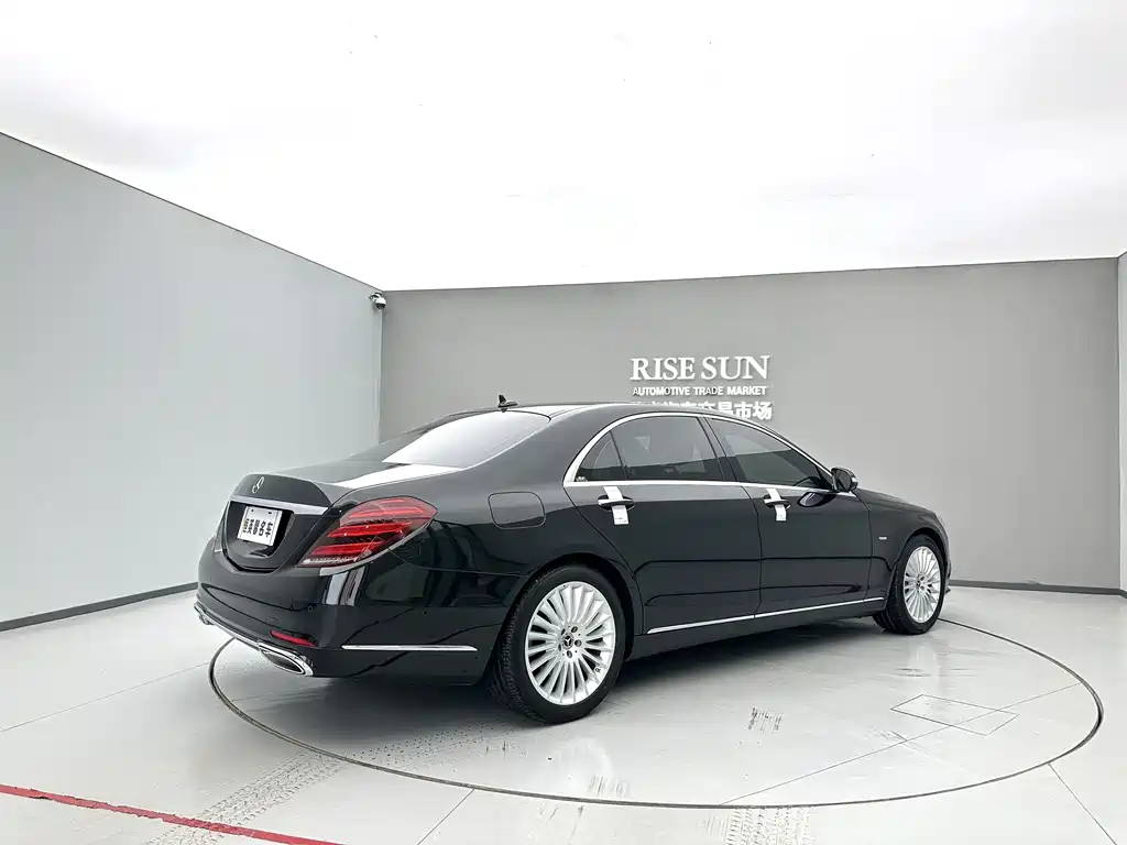 MERCEDES-BENZ S CLASS