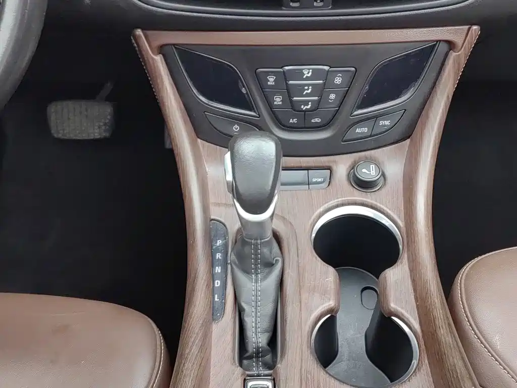 Buick Envision Plus — миниатюра 13