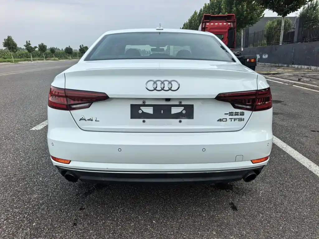 Audi A4L — миниатюра 25