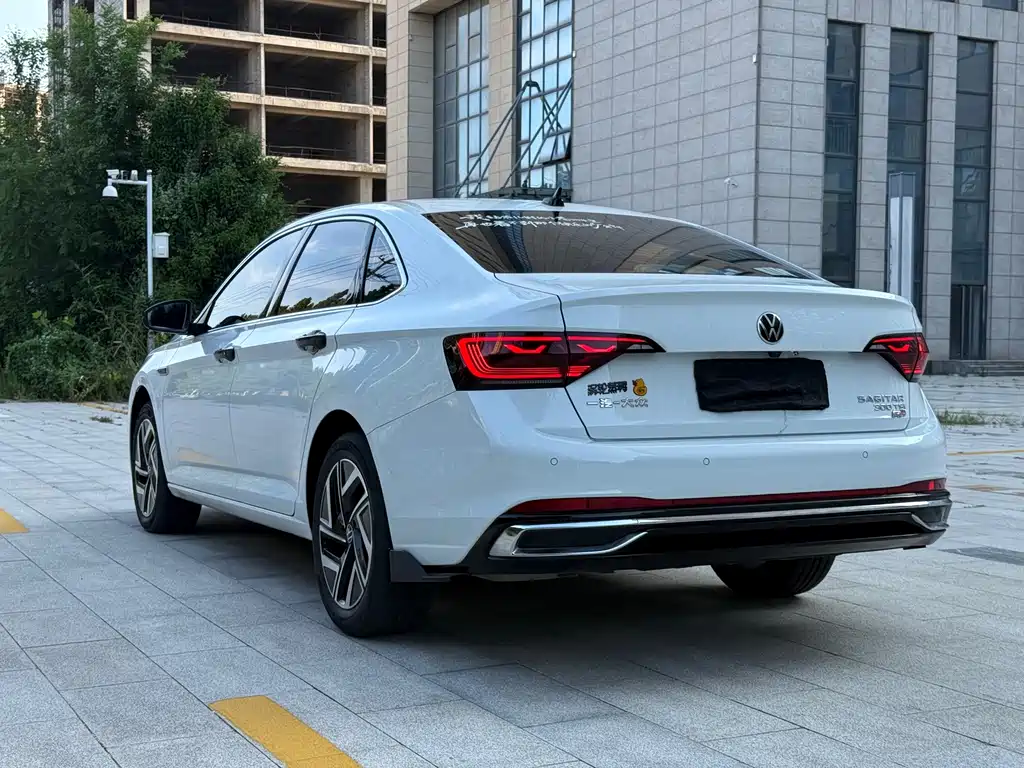 Volkswagen Sagitar — миниатюра 11