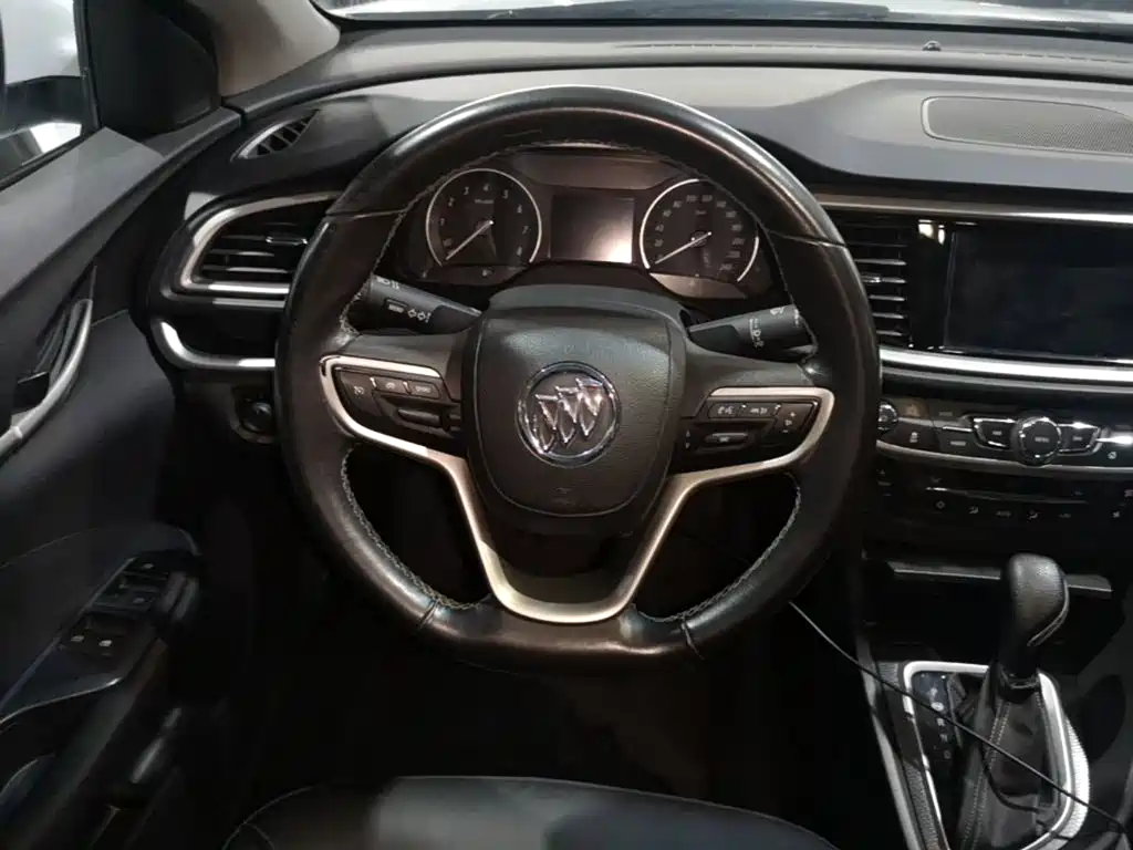 Buick Excelle — миниатюра 11