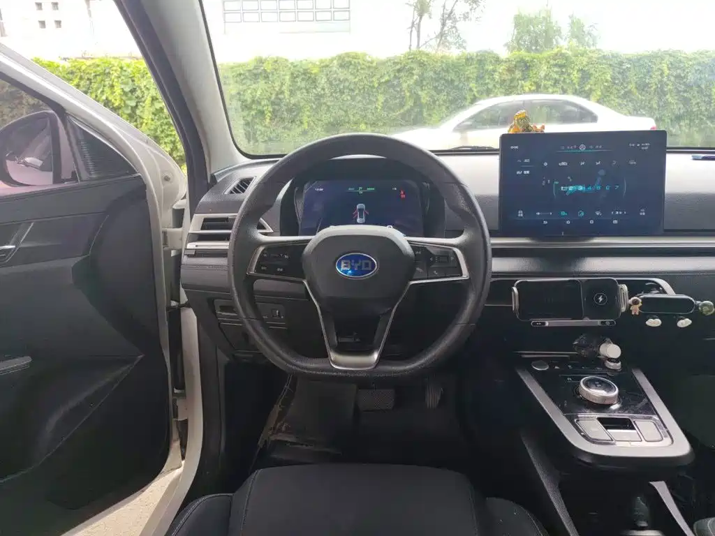 BYD e2 — миниатюра 3