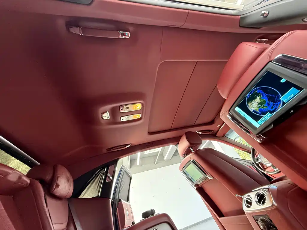 Rolls-Royce Ghost — миниатюра 19