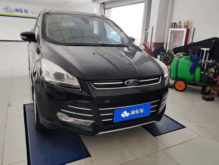 Ford Kuga — миниатюра 2