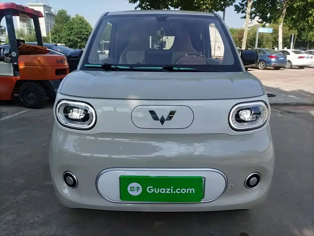 Wuling MINIEV — миниатюра 3