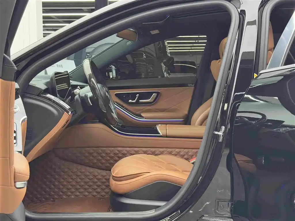 Mercedes-Benz S-Class — миниатюра 6