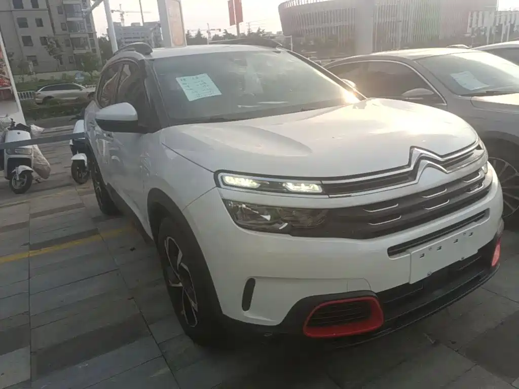 Citroen C5 AIRCROSS — миниатюра 4