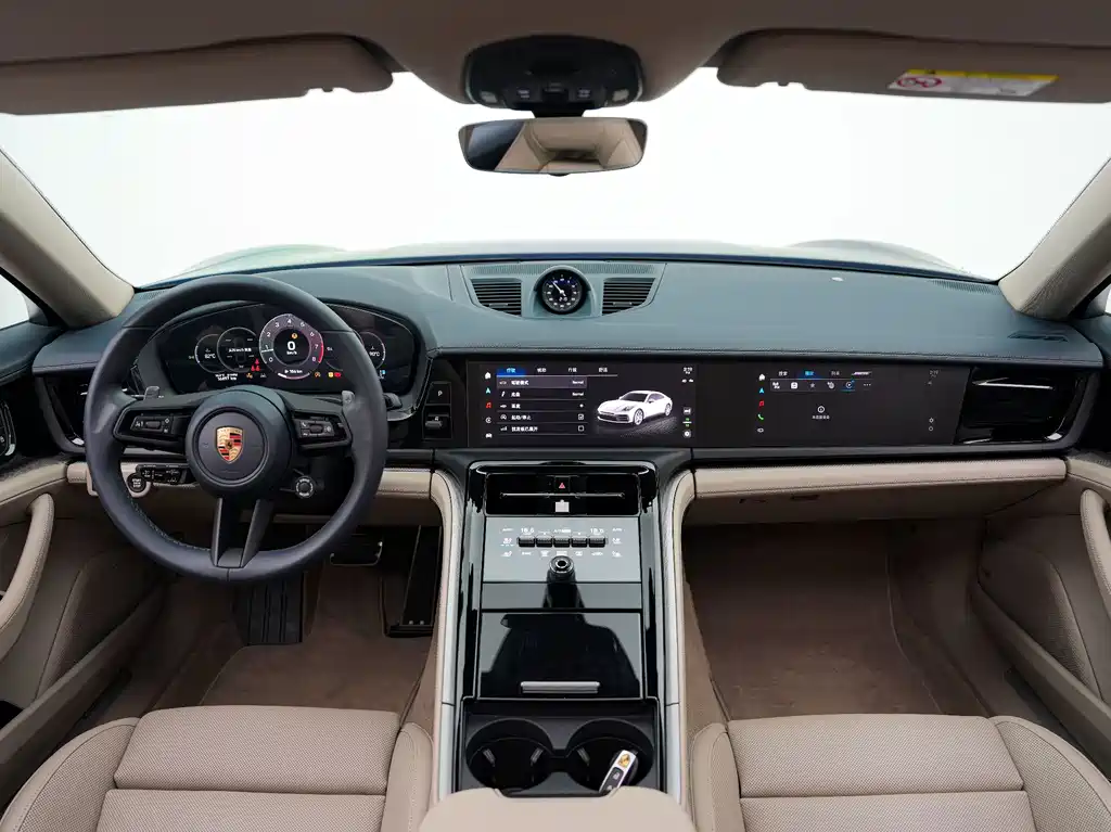 Porsche Panamera — миниатюра 11