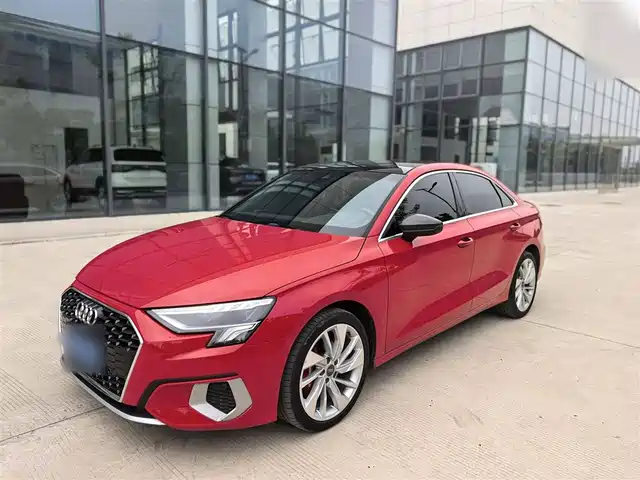 AUDI  A3