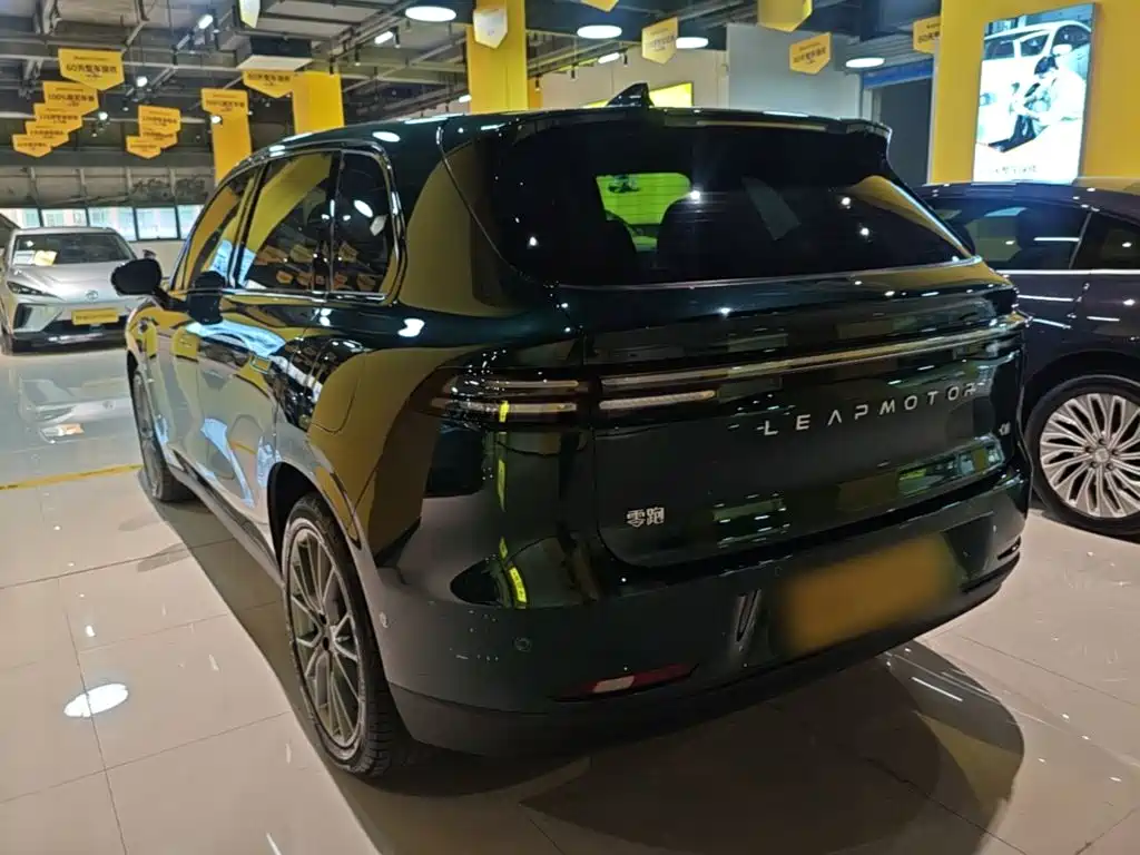 Leapmotor Leapmotor C10 — миниатюра 5