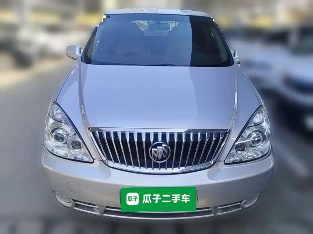 Buick GL8 — миниатюра 5