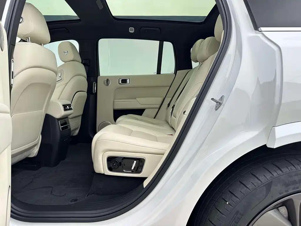 Li Auto Li L7 — миниатюра 5